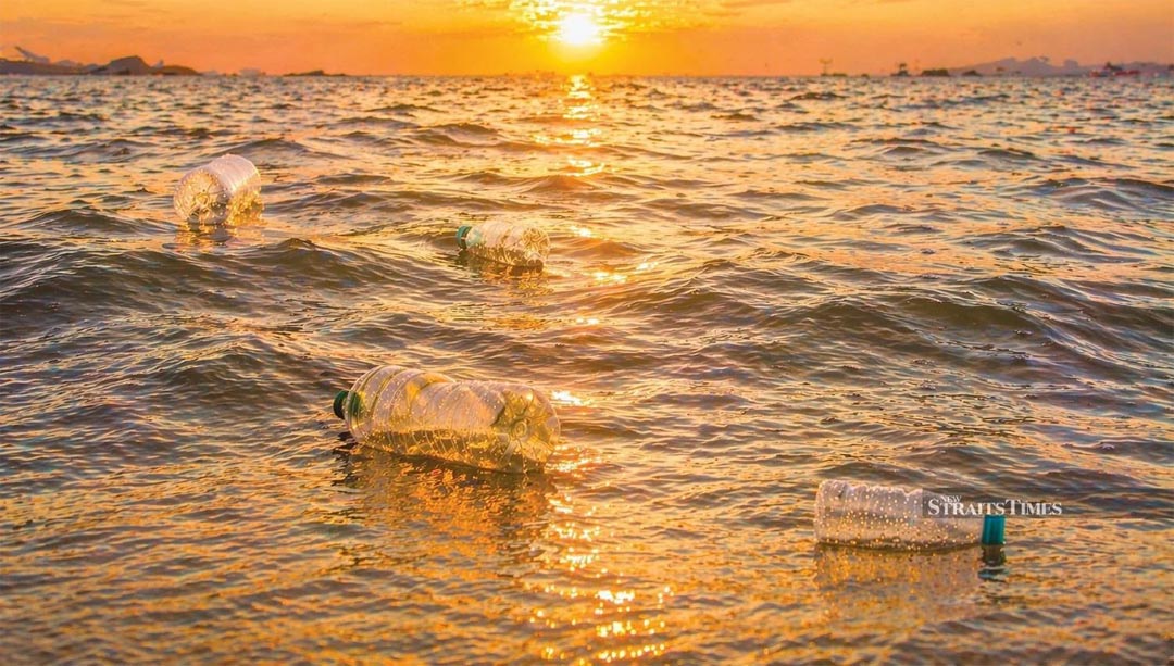 Daily Plastic Use a Factor in Malaysia’s Microplastics Crisis