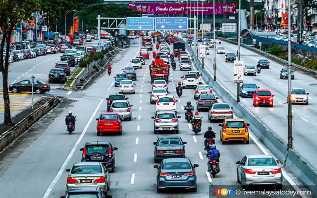 How Car-Centric Planning Punishes 70% of Malaysians